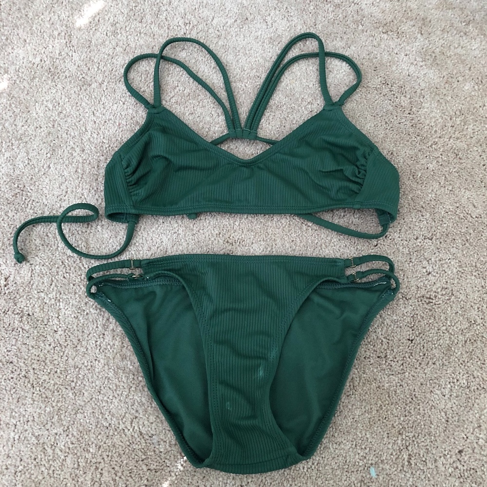 Green Bikini